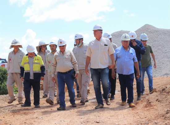 Prefectura de Corumbá interesada en tecnología de complejo siderúrgico del Mutún  - Empresa Siderúrgica del Mutún